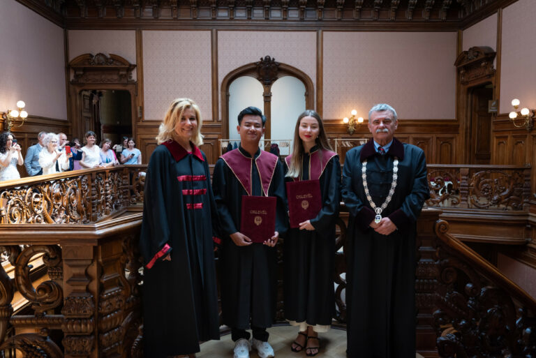 Defence of the Master’s thesis by Olga Rodzina and Chayanon Phoodai
